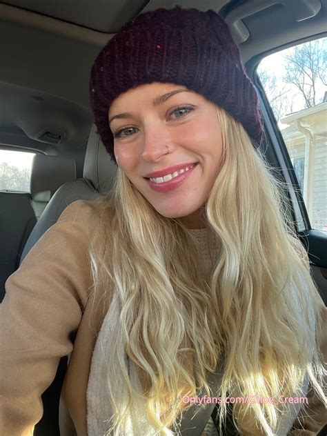 TW Pornstars - Chloe Cream TOP 1%. Twitter. a rare fully clothed