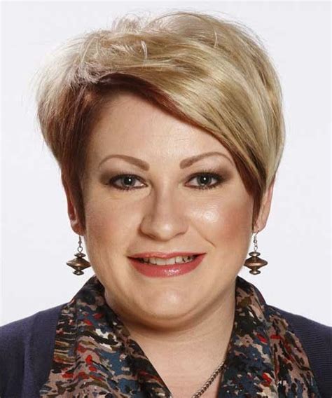 How to style short hair for women over 50 | Hair and Tattoos