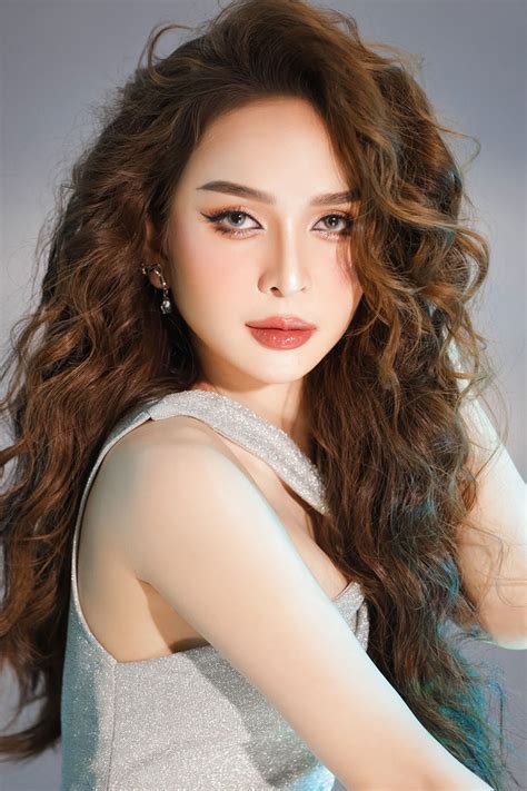 Hoàng Vy - Ngôi sao sáng trong ngành phun xăm thẩm mỹ tại Việt Nam ...