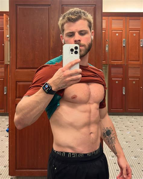 Gael Augusto – Shirtless Celebs