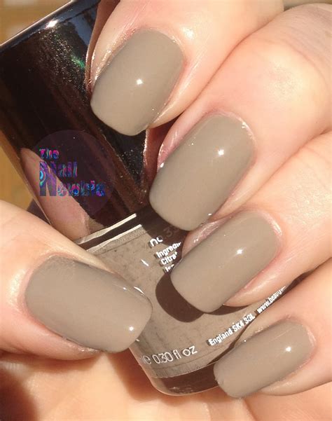 Nail Newbie: Beauty UK Posh Polish Gel FX swatch and review!
