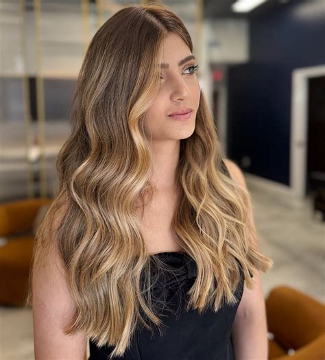 Balayage vs Highlights: Which One’s Right for You?