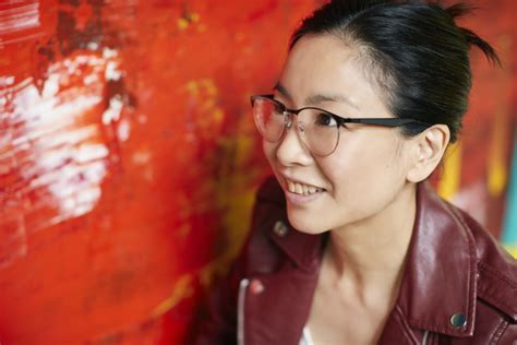 Crizal Sapphire HR | Essilor PRO