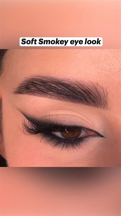 Soft Smokey eye look | Eye makeup tutorial, Eye makeup, Eye makeup ...