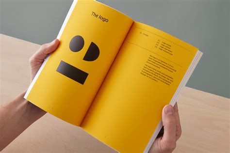 Что такое брендбук компании: как его создать, советы и примеры | Дизайн ...