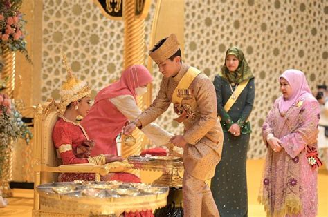 Princess Azemah of Brunei Marries First Cousin in Week-Long Wedding