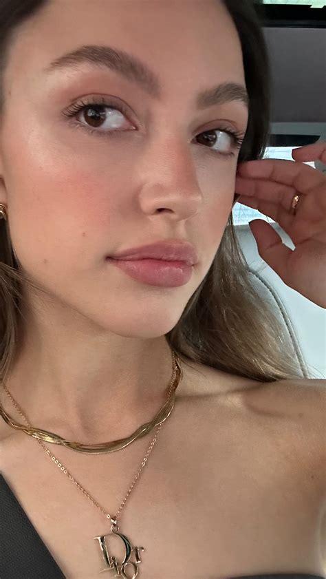 Sydney Serena (@sydneyserena) • Instagram photos and videos