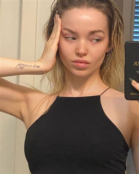 Dove Cameron 03/08/2021 • CelebMafia
