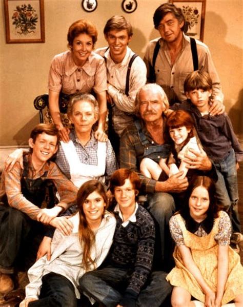 'The Waltons' Cast Reunites, Shows World an Anti-Kardashian Family ...