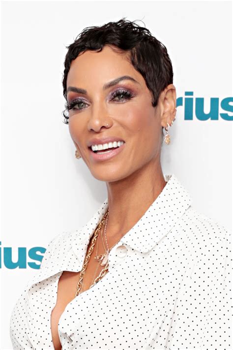 curly short hair reference