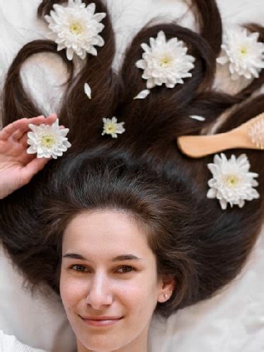 Aromatherapy | Enhance Well-being with Essential Oils