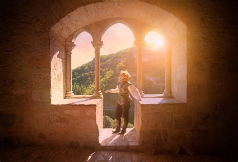 GoT - Tyrion Lannister - Meereen in sunrise by Emmaarian on DeviantArt