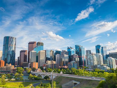 Calgary, Alberta 2025 | Ultimate Guide To Where To Go, Eat & Sleep in
