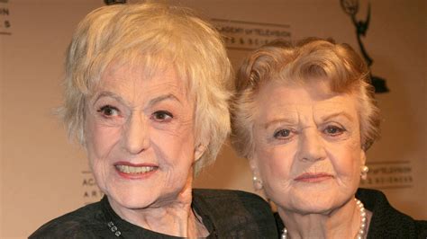 The Golden Girls Star Bea Arthur And Angela Lansbury Had An Amazing ...