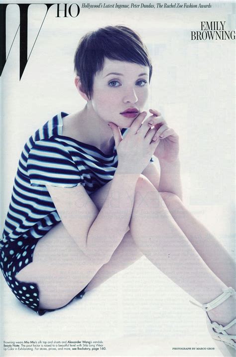 Emily Browning Nude Pics