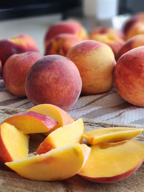 Buy Fresh Palisade Peaches in North Texas 2024
