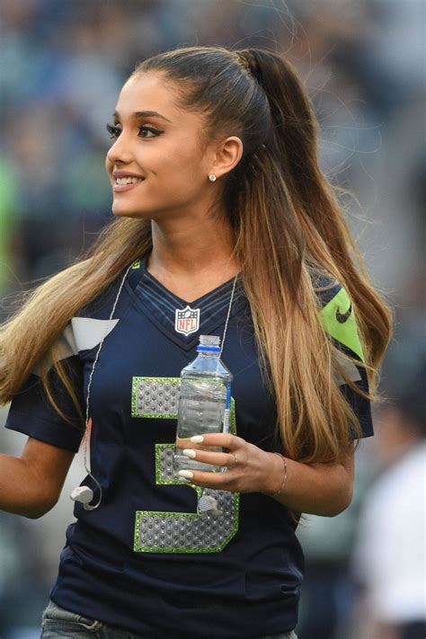 Download Ariana Grande Seattle Seahawks Wallpaper | Wallpapers.com