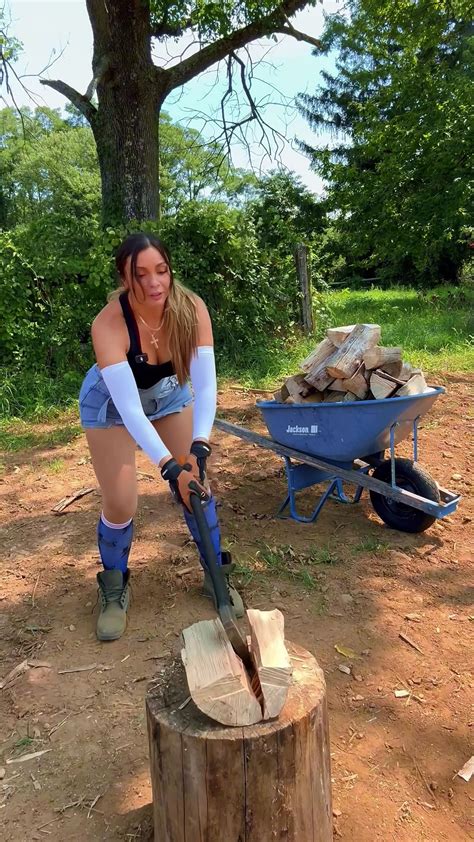 Gia Armani 🪓 (@giaarmani) | TikTok