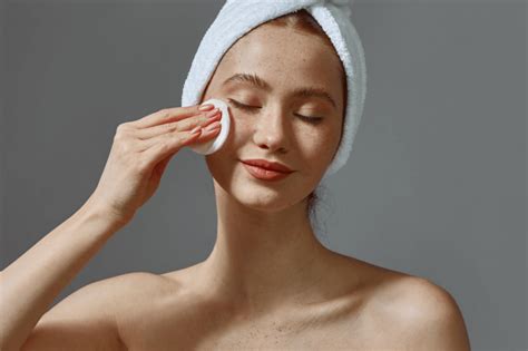 How to Exfoliate Your Skin at Home · Care to Beauty