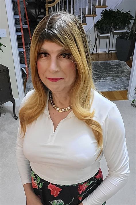 Good evening! – Crossdresser Heaven