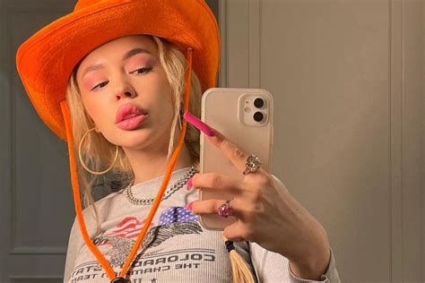 Instasamka заявила о завершении рэп-карьеры | Происшествия | Селдон Новости