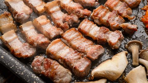 This Is The Ideal Temperature For Perfectly Cooked Pork