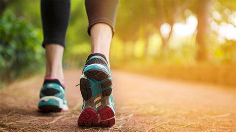 Forget 10,000 – new advice on how far you should walk daily | UK News ...