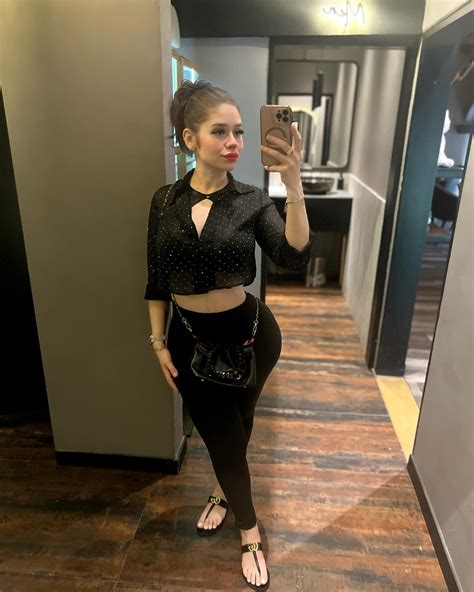 Kenyalis Pena | #pobladomedellín | Instagram