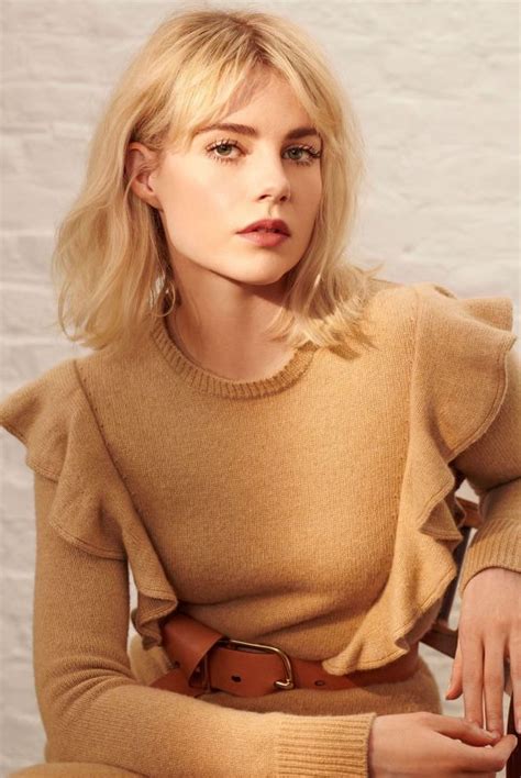 LUCY BOYNTON for Elle Magazine, Italy October 2021 – HawtCelebs
