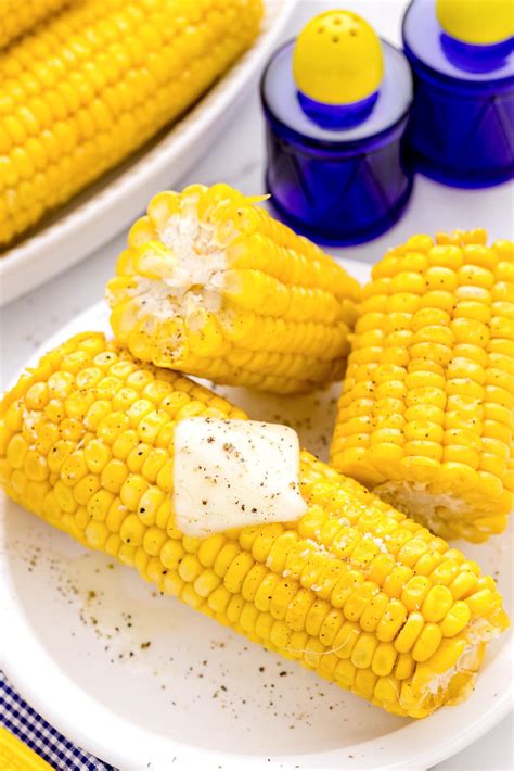 How to Microwave Corn on the Cob {Tips + Tricks} | Lil' Luna