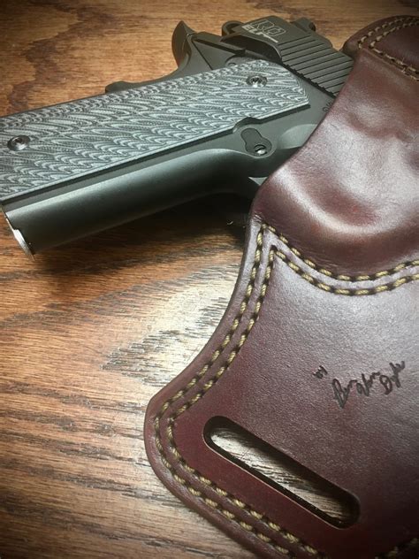 1911 Commander Holster