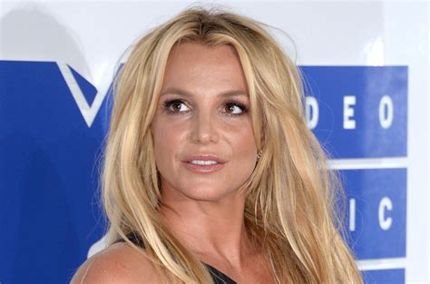 Britney Spears Says She & Ben Affleck Once 'Made Out'