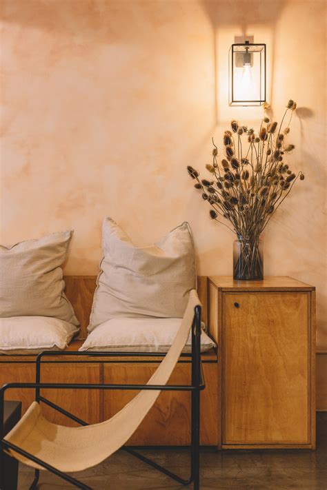 Massage in East London, Shoreditch | Walk-ins & Appointments | MASAJ