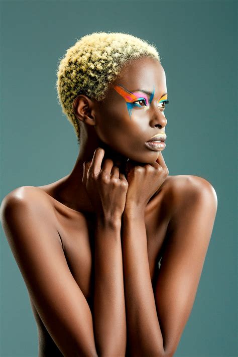 More Than Enough, Elaine Welteroth (Book Review)
