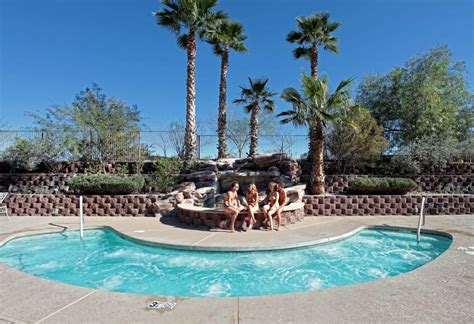 Mira Vista Resort | Premier Clothing Optional Resort | Tucson, AZ