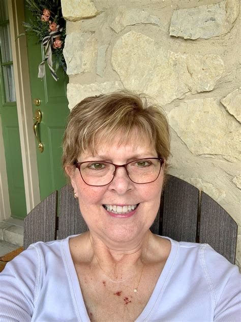 In Loving Memory of Tammy Miller: Obituary and Service Details 37