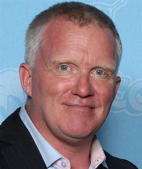Anthony Michael Hall – Filme, Bio und Listen auf MUBI