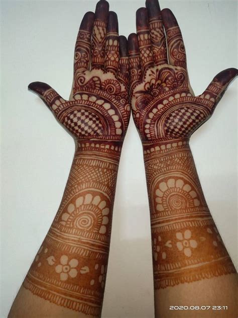 traditional mehndi