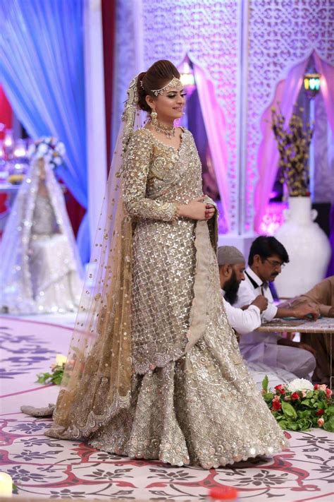Baby ko kashee pasand h..