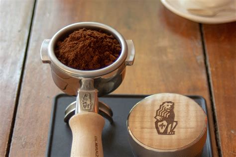 What Should My Espresso Puck Look Like? - La Marzocco Home