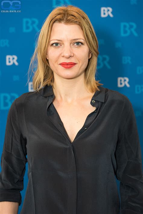 Joerdis Triebel nackt, Nacktbilder, Playboy, Nacktfotos, Fakes, Oben Ohne