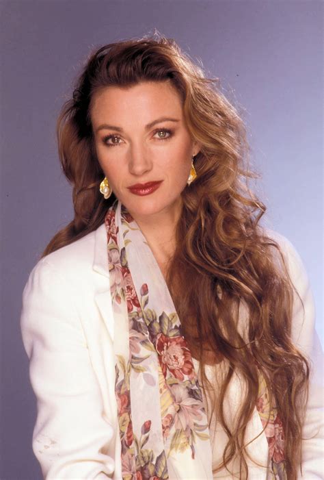 Download Jane Seymour Solo Portrait Photo Wallpaper | Wallpapers.com