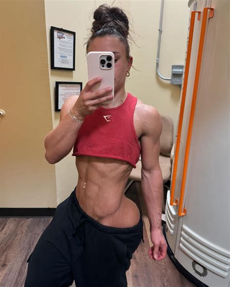 Danielle Werts (xo.bigd)