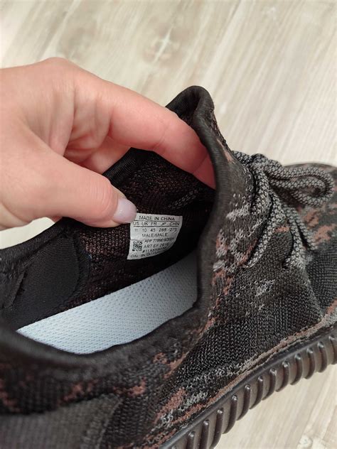 Распродажа! Кроссовки мужские Изики Yeezy Boost 350. Разные размеры ...