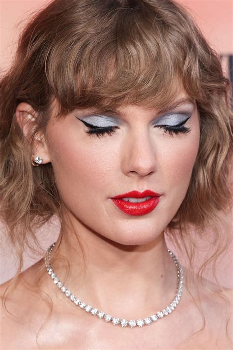 Taylor Swift in 4k on X | Estilo de taylor swift, Estilo taylor swift