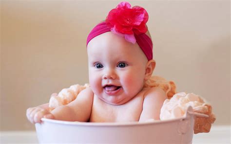 Cutest Baby Girl Wallpapers | HD Wallpapers | ID #10223