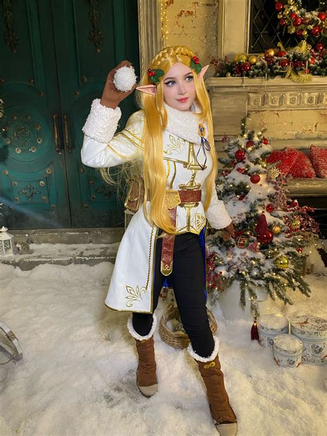 Depvailon.Com: Ulichan - Zelda | Page 1/2