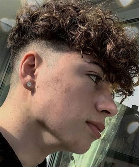 50+ Curly Hair Boy (2025) Hairstyles - TailoringinHindi