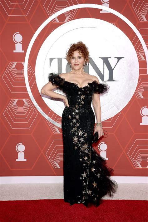 Bernadette Peters in Bob Mackie | Go Fug Yourself | Tony awards, Red ...