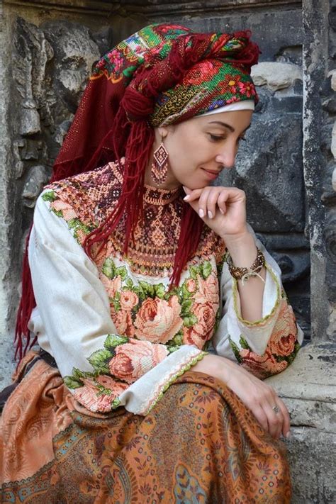 Pin by Mariya Sychenko on Украінський стрій | Folk fashion, Russian ...